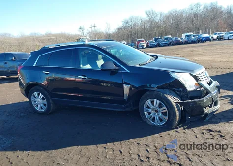 2016 Cadillac Srx Luxury Collection z USA, uszkodzony, nr VIN 3GYFNEE36GS587832